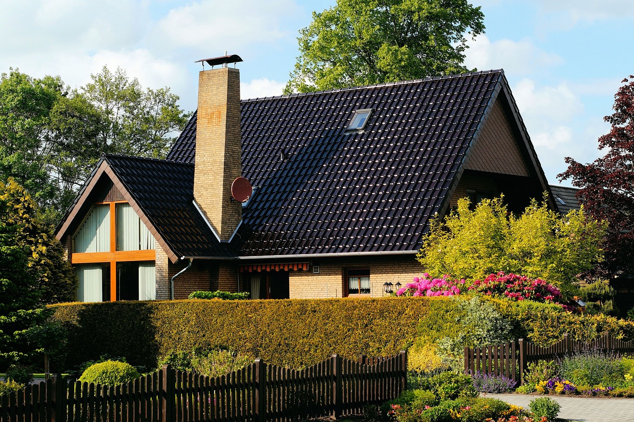 A cozy home with nice hedges for privacy